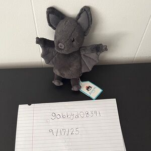 Jellycat Ooky bat